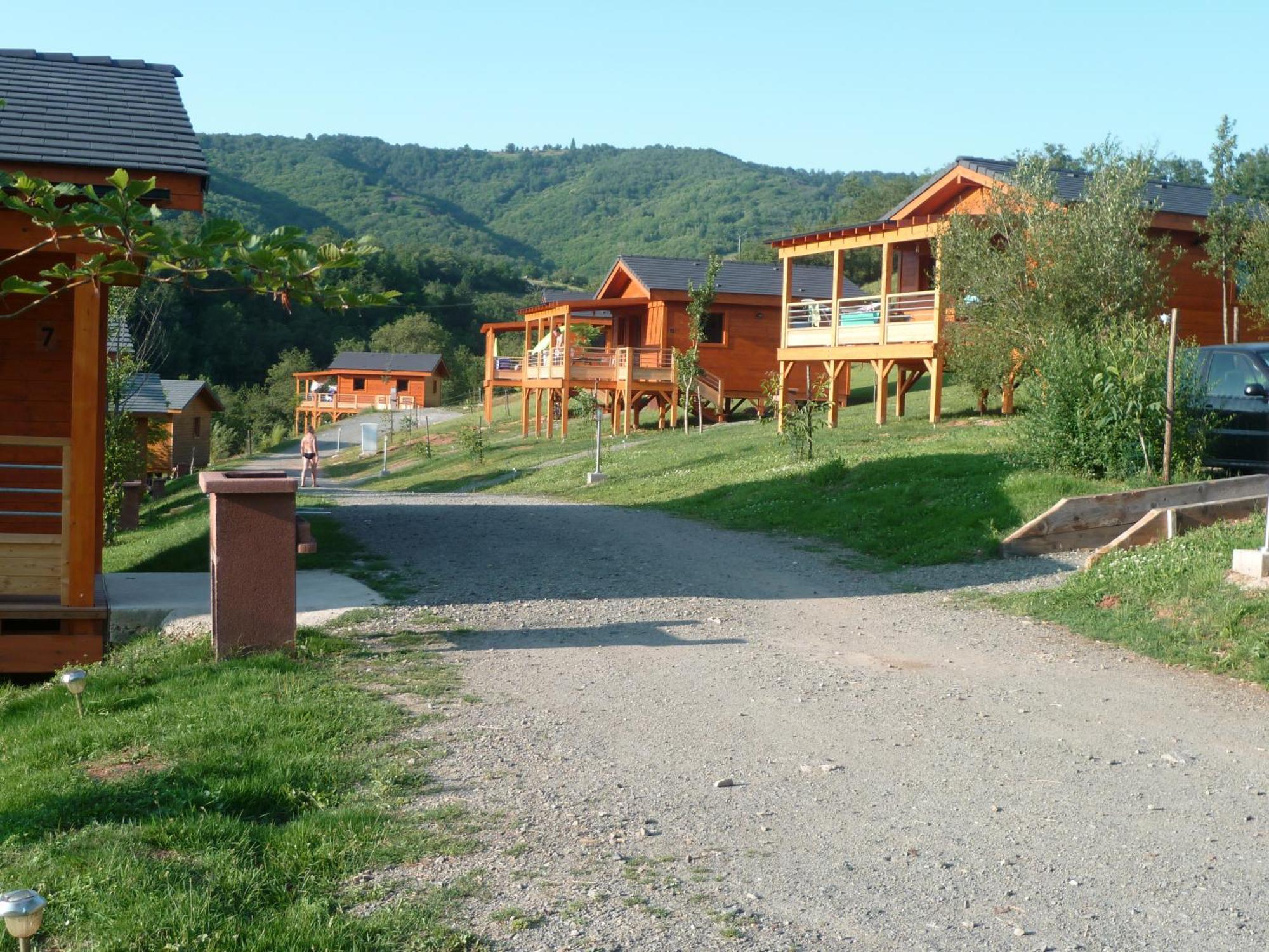 Вілла La Ferme Du Duzou Saint-Cyprien-sur-Dourdou Екстер'єр фото